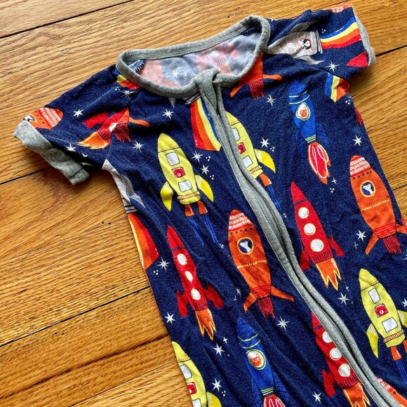 Little Sleepies Space Explorer Shorty Zippy Size 12-18 Month - Picture 2 of 7